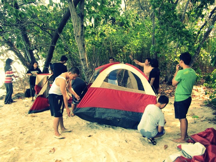 &#91;FR&#93; Camping di Pulau Semak Daun