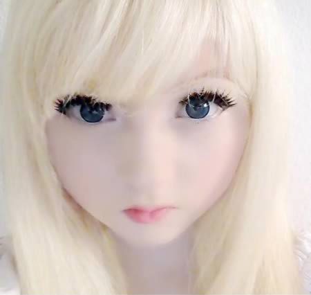 8 Gadis Cantik Mirip Boneka Barbie wow bgt