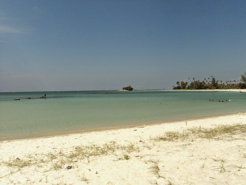 Nuansa Keindahan Pantai Trikora - Tanjung Pinang