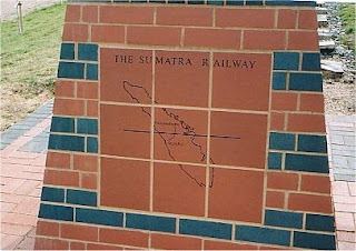 monumen pahlawan kerja, bukti jalur kereta api dibuat kakek moyang kita