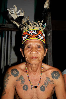 Makna Tattoo Bagi Suku Dayak Kalimantan