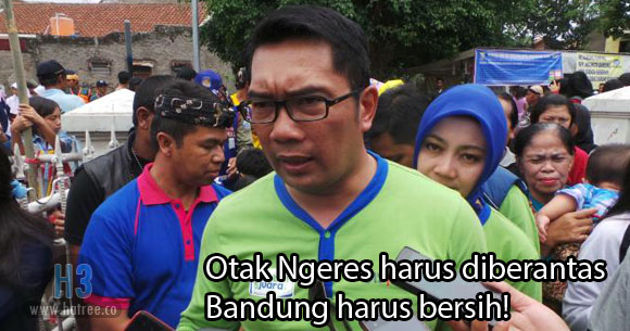 Begini saat Ridwan Kamil atasi Wanita 'diintip' di Toilet SPBU Bandung