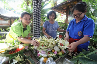Tradisi dan Budaya masyarakat Bali