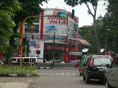 DOKUMSEL Bandung Pelayanan Mengecewakan Sekali (Pegawainya masuk sini)