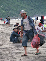 Berkaca Sejenak Dari Cinta Mereka Pada Indonesia... &#91;+Pict&#93; Good to read