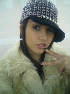 Foto Maria Ozawa a.k.a MIYABI narsis dari Ponsel nya