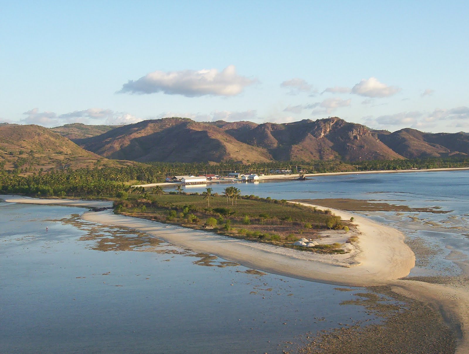Tempat Tempat Menarik di Pulau Lombok