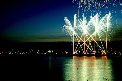 &#91;Foto&#93; 100 Kembang Api Paling Indah Dunia