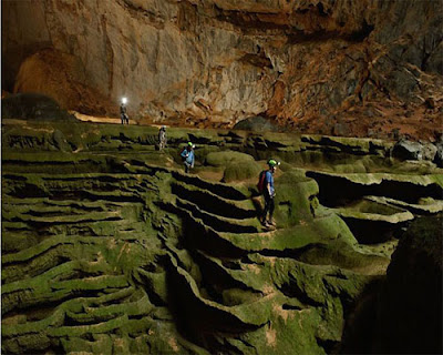 Berpetualang di Gua Tak Berujung Han Sung Dung