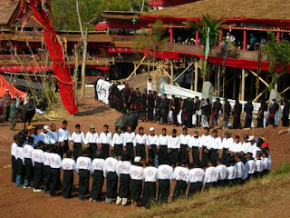 Mengenal Tradisi serta Budaya TORAJA (SULSEL)