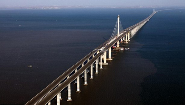 &#91;HOT NEWS!!!!&#93; Jembatan Laut Terpanjang Didunia Oleh Cina &#91;PIC++&#93;