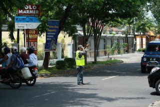 Supeltas, Sukarelawan yang Sering Dipandang Sebelah Mata