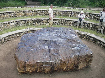 Lima Lokasi Wisata Meteorit di Dunia