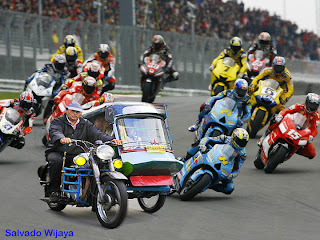 Kelakuan rider MOTO GP kalo lagi ga balapan !!