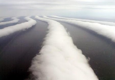 10 bentuk awan terindah paling indah