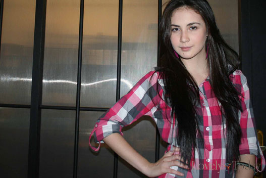 5 Selebritis Indonesia yang pernah Coba Bunuh Diri