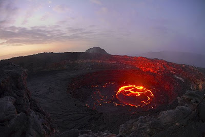 inilah foto-foto lava dari dekat..&#91;ngeri gan&#93;