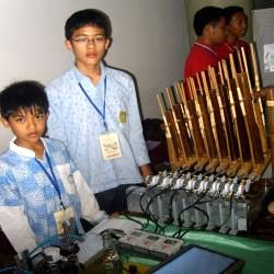 Kenalin Gan Klungbot, Angklung Robot Asli Indonesia