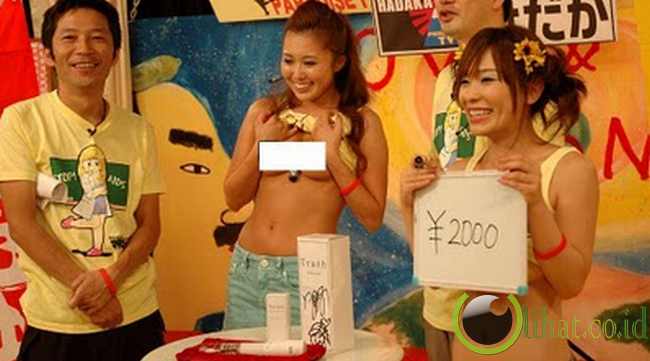 10 Cara Aneh Mengumpulkan Dana Untuk Amal 