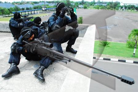 Sniper Rifle terbesar &amp; jarak tembak super jauh