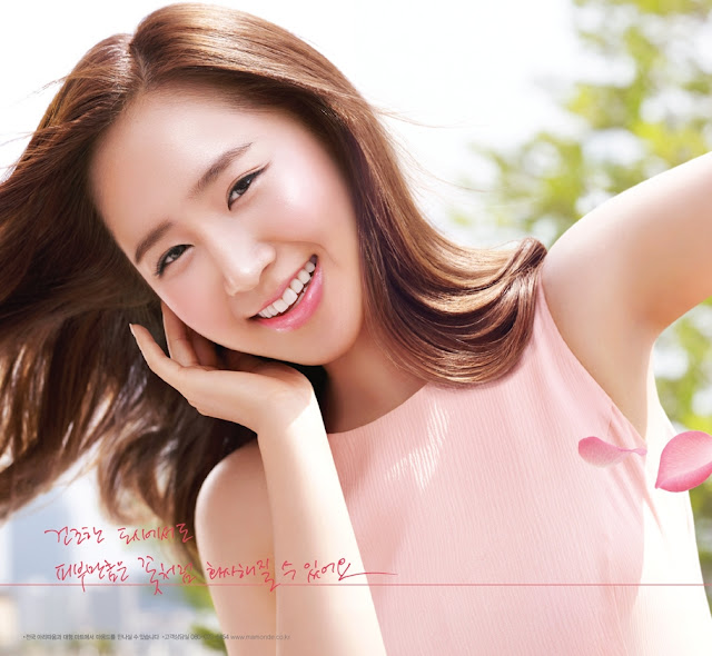 Foto Yuri SNSD untuk iklan produk Mamonde..
