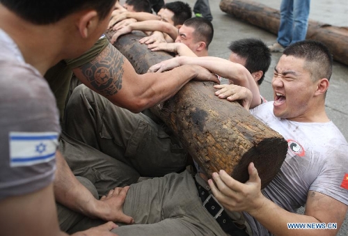 latihan EXTREME untuk jadi PENGAWAL PRIBADI.. mau coba ?