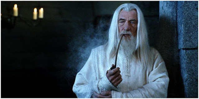 Dumbledore Vs. Gandalf: Siapa Penyihir yang Lebih Baik?