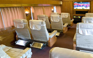 Pak SBY Naik kereta