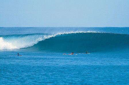 3 Pantai Indonesia Dinobatkan Spot Surfing Terbaik Dunia