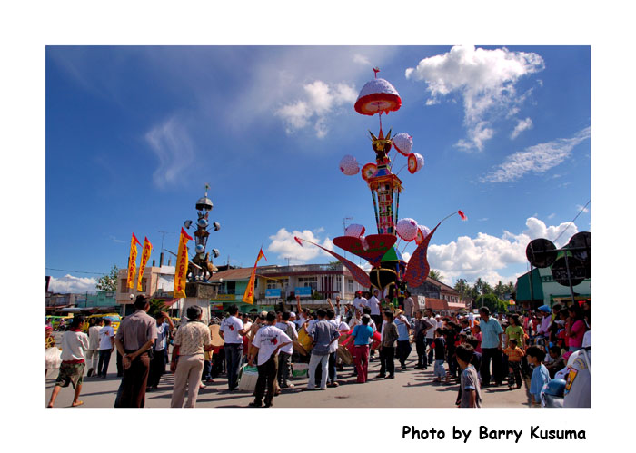 &#91;Travelista&#93; Wisata Budaya Religi unik di Indonesia