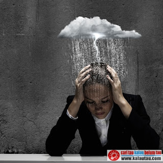 Kenapa Sakit Kepala Setelah Kehujanan