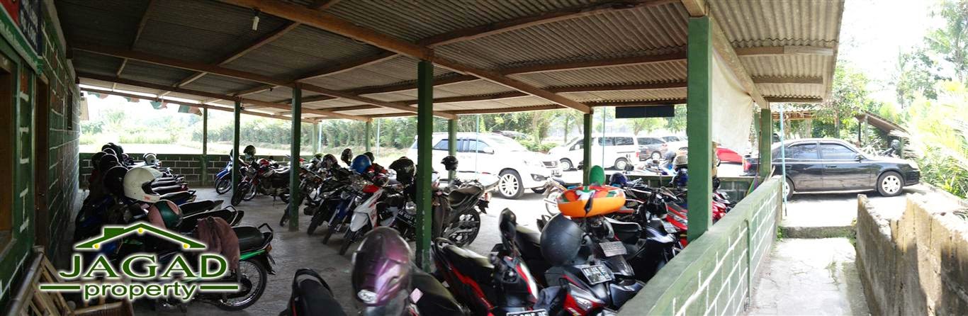 Oper Manajemen Rumah makan dilengkapi Kolam Renang