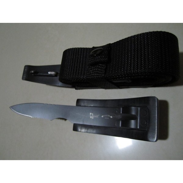 Aksesoris Airsoft, Teropong, Senter, Alat pertahanan diri, Shuriken, Kunai DLL