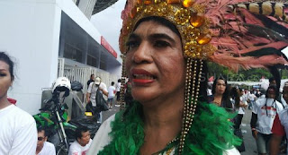 500 Banci Tumpah Ruah Di Stadion GBK Ikuti Kampanye Jokowi - Ma'ruf
