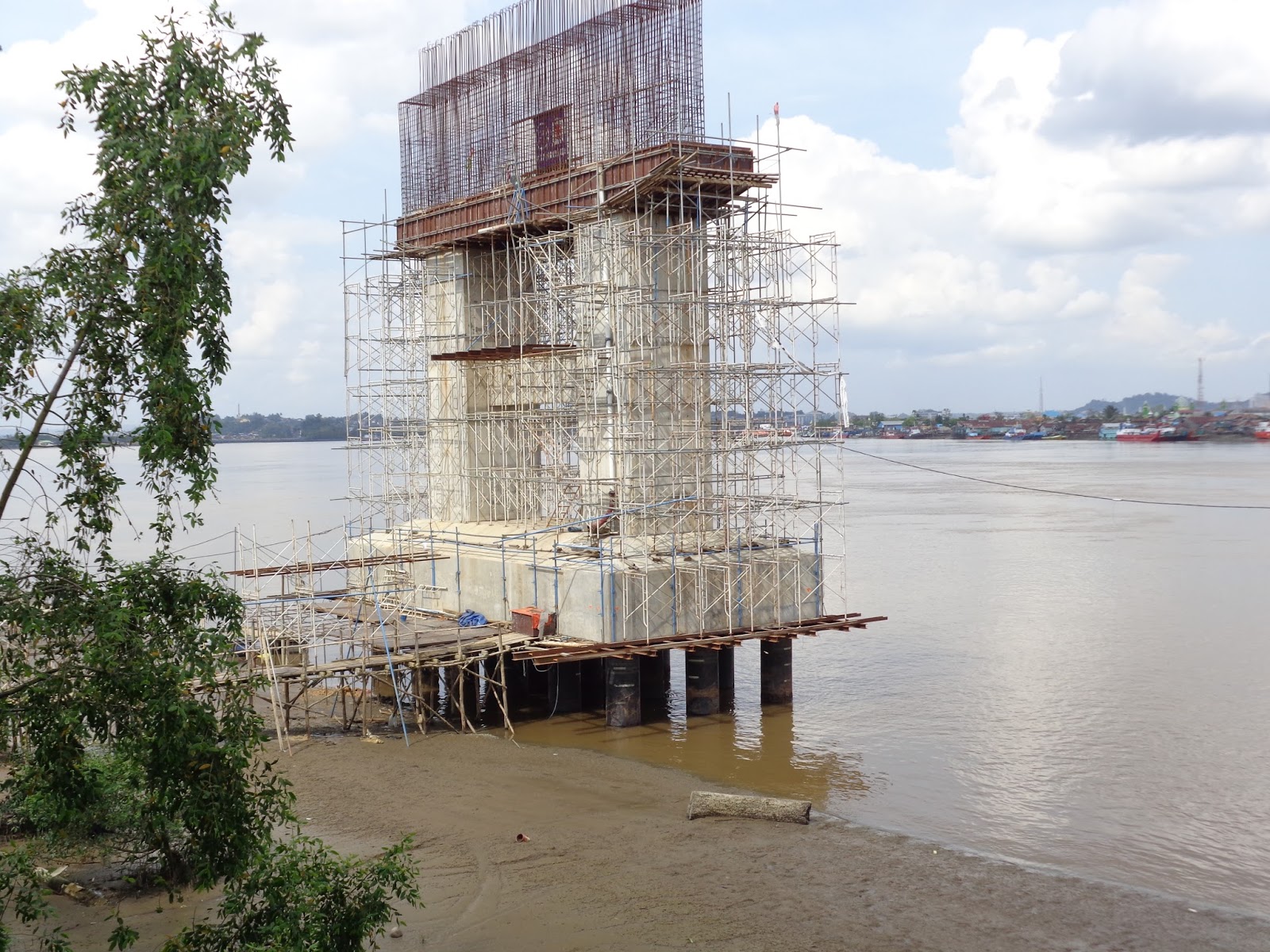 Waktu ke Samarinda