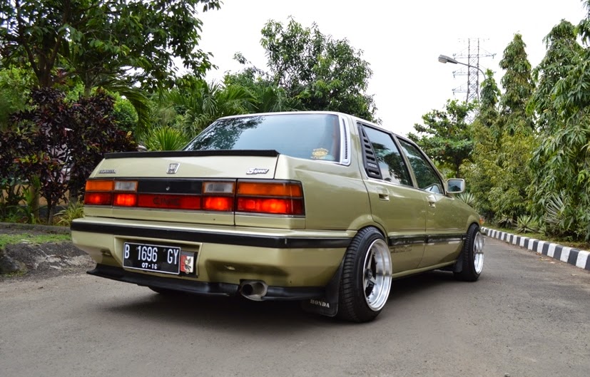 Mobil Jepang Retro 80an Paling Hitz di Indo