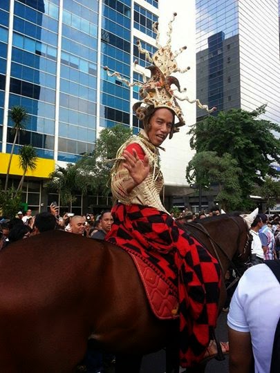 Foto2 Jokowi dan Prabowo Sedang Berkuda