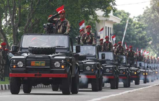 Apakah Cukup SATU HARI untuk Bisa Pake Baret Koppasus???!!