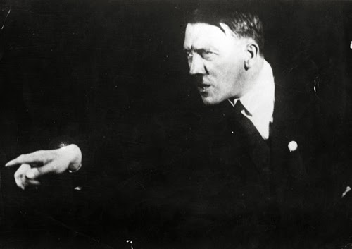 Bocoran Saat Adolf Hitler Berlatih Pidato, Penasaran? Masuk Gan!