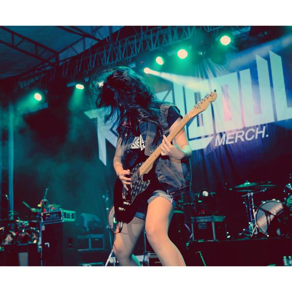 &#91;Pict&#93; Gitaris Metal Cewek Indonesia. Rissa Geez - Aftercoma