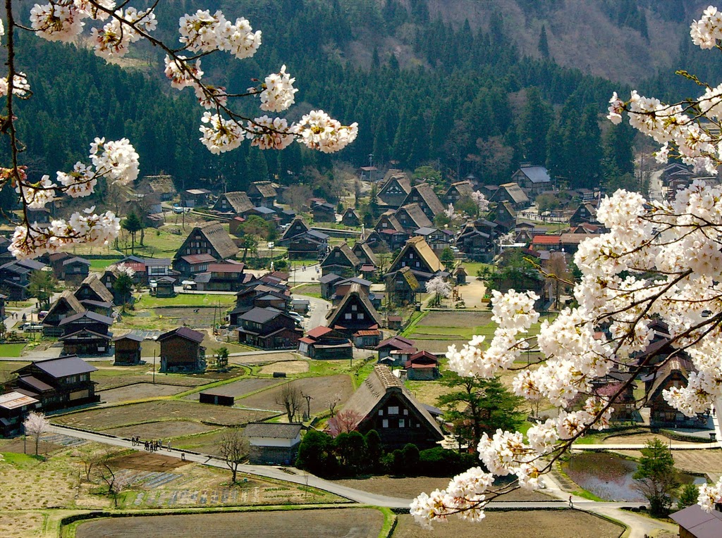 Menelusuri Keindahan Jepang dengan JR Pass dan Hokuriku Arch Pass