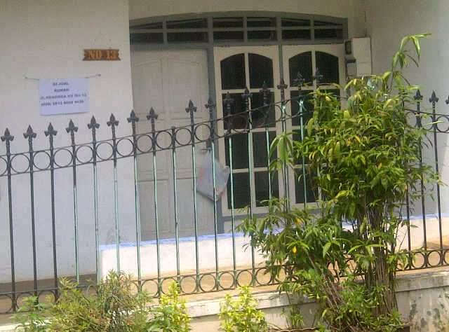 Dijual Rumah Strategis di Komplek Taman Duta, Depok P0315