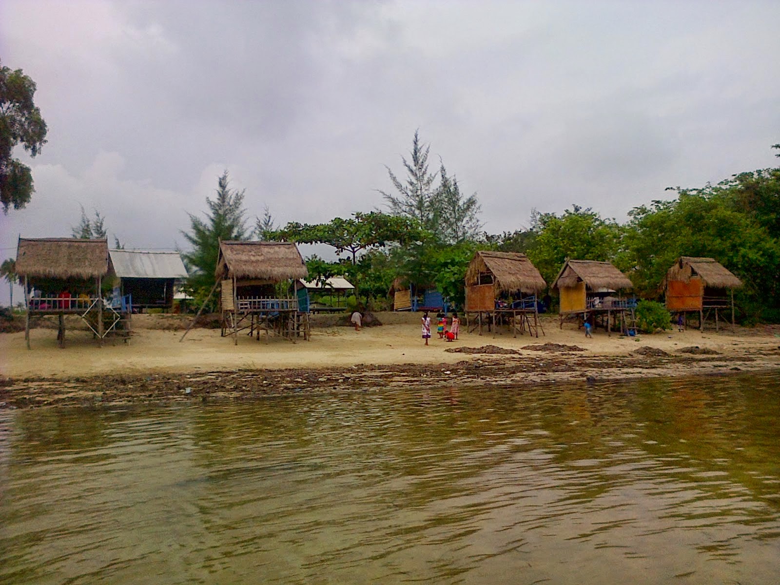 Nuansa Keindahan Pantai Trikora - Tanjung Pinang