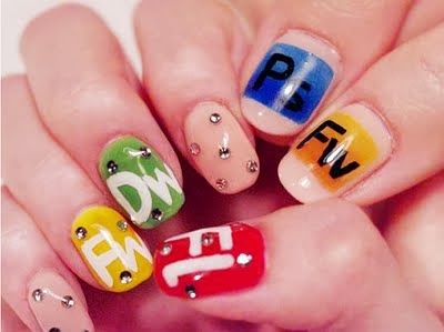 5 Bahan Kimia Dalam Cat Kuku Dan Dampak Buruknya [SISTA MASUK!]