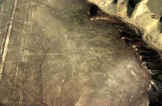 10 Pahatan Alam (Geoglyph) Paling Misterius di Muka Bumi 