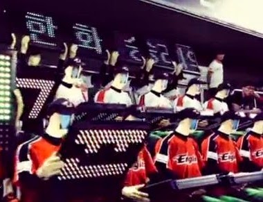 Tim Baseball Korea Menggunakan Tenaga Robot untuk Menjadi Sosok Suporter di Stadion
