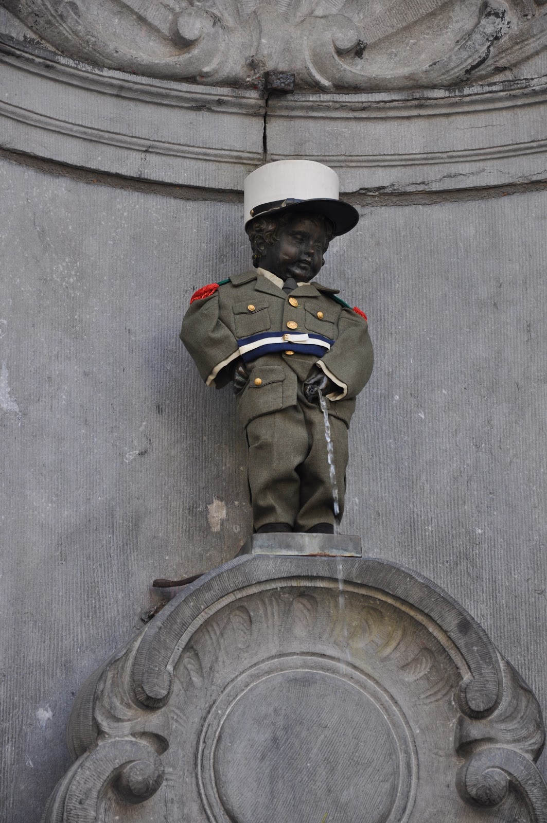 MANNEKIN PIS, Si Mungil dari Brussel Yang Mendunia