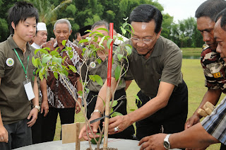 GERAKAN LINTAS AGAMA TANAM POHON