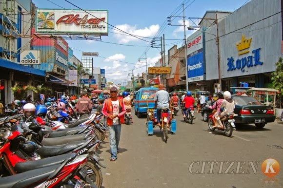 TIPE TUKANG PARKIR JALANAN (MOTOR)