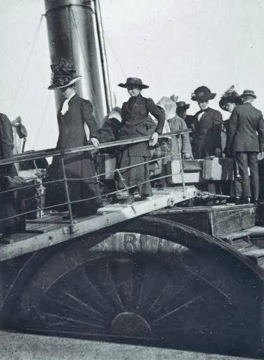 Foto detik detik sebelum kapal titanic tenggelam terkenal tangguh